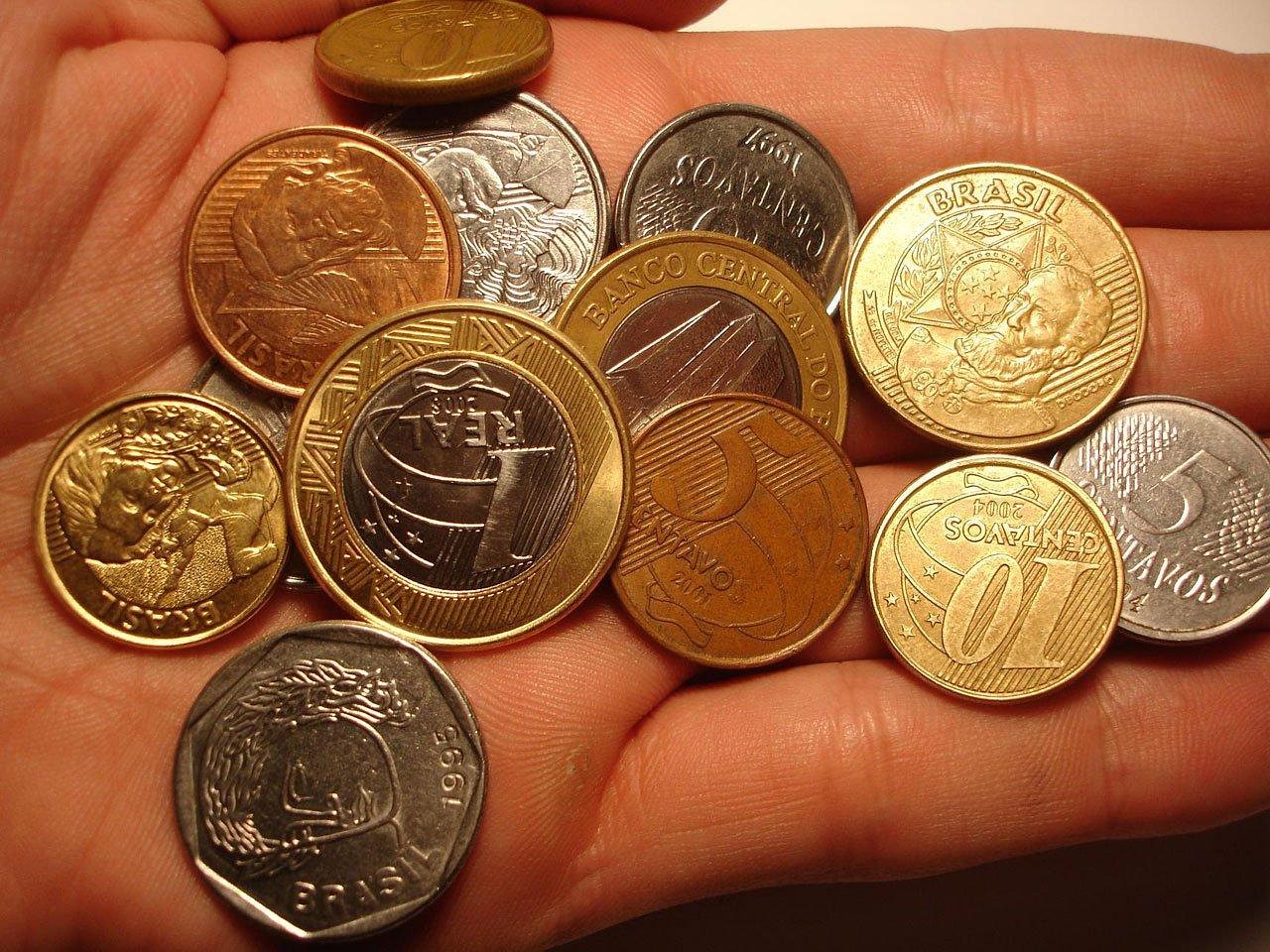 公共料金のクレジット支払いで貯まるポイントはどれくらい？
