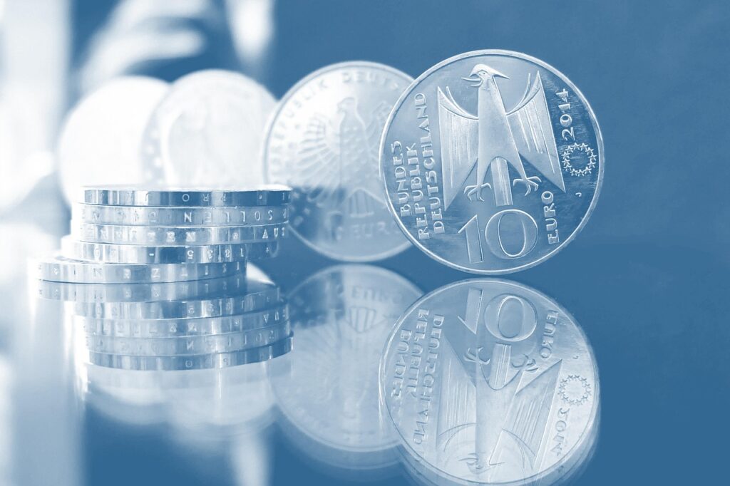 電子マネーのチャージで得られるポイントはどれくらい？