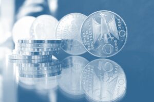 電子マネーのチャージで得られるポイントはどれくらい？