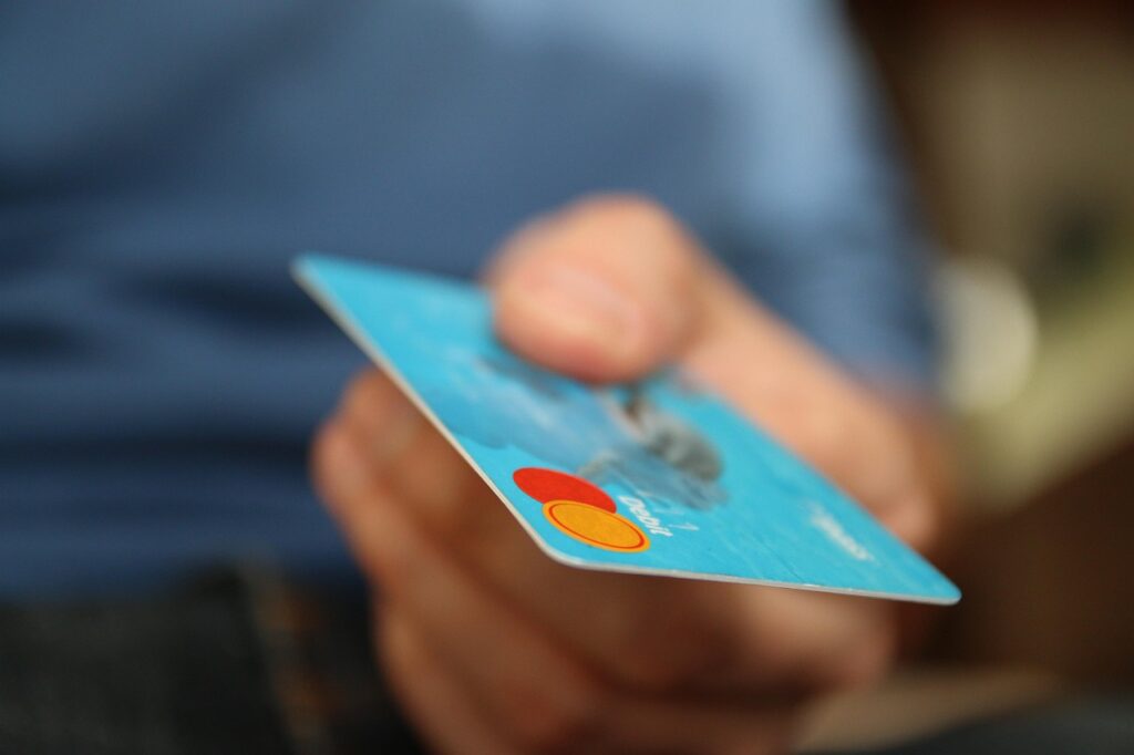 クレジットカードの通信費ポイントは本当に得られる？