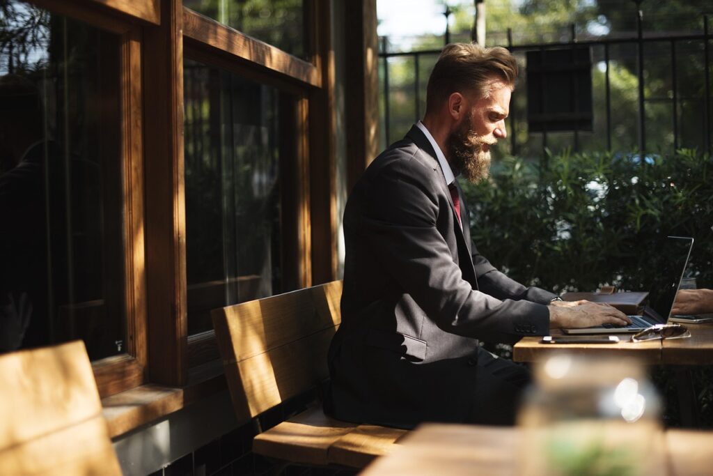 新社会人におすすめのクレジットカードはどれ？