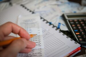 税金を払ってポイントを得る方法は？