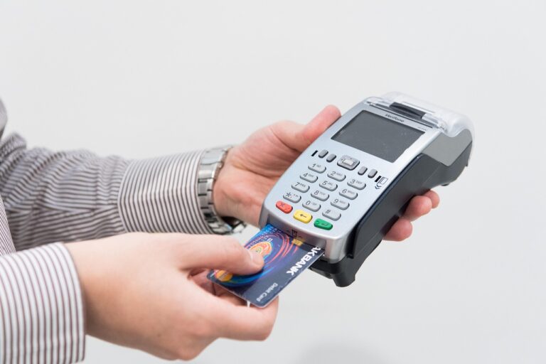 クレジットカードのポイントの使い方と注意点は？